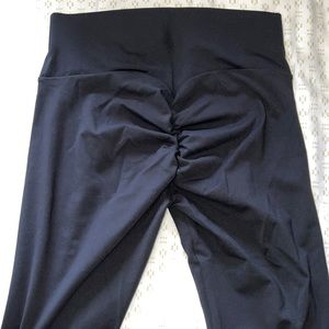 Butt shaping leggings